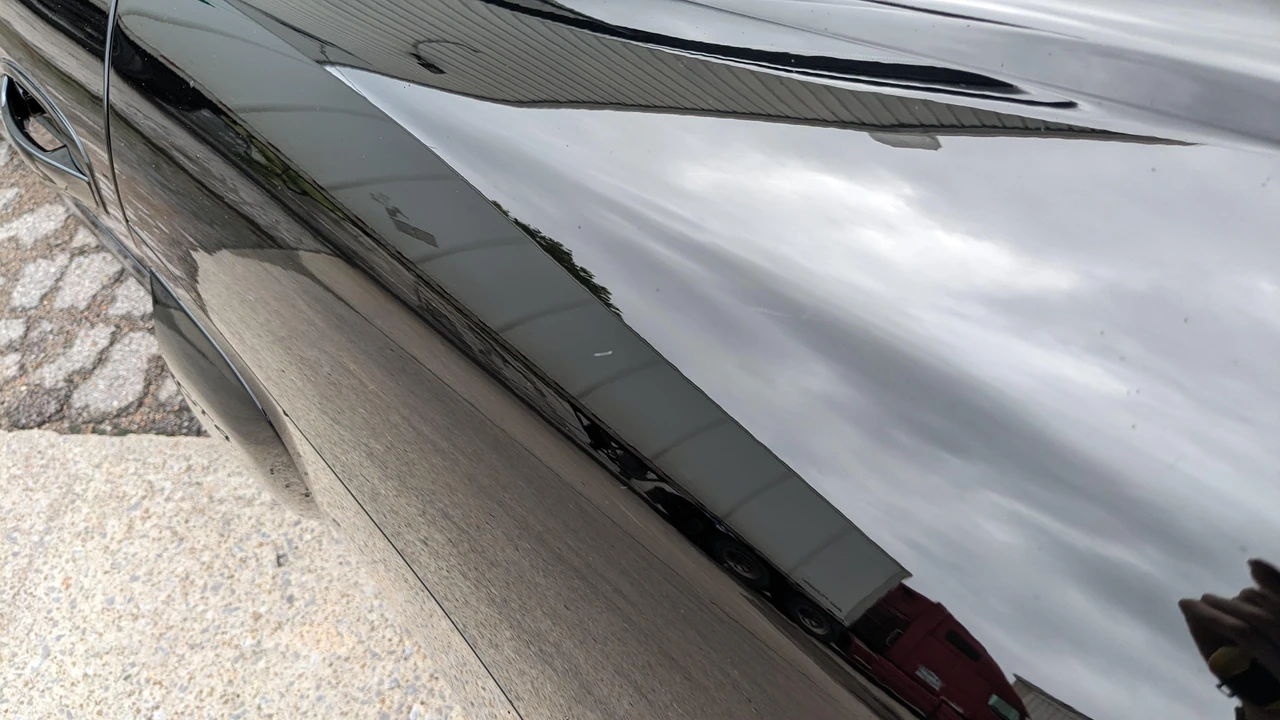 2016 Porsche 981 Cayman GT4 - Image 28 of 31