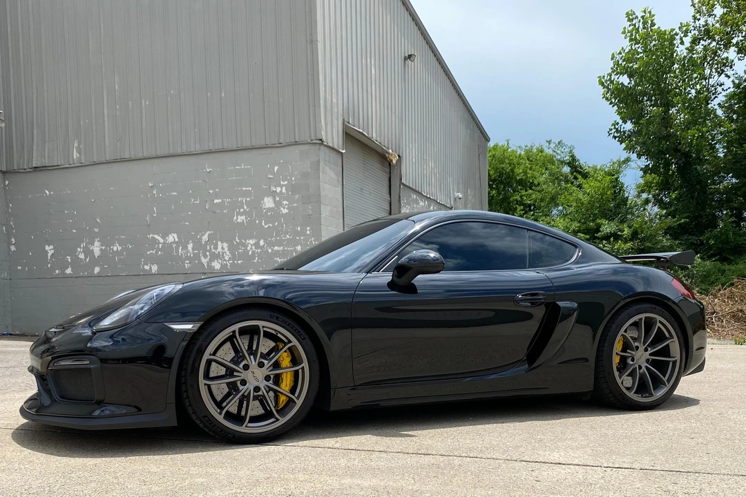 2016 Porsche 981 Cayman GT4 - Image 11 of 31