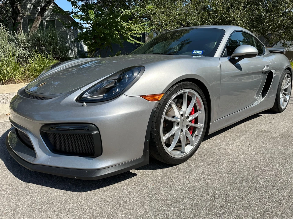 2016 Porsche 981 Cayman GT4 - Image 11 of 31