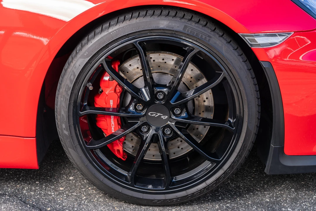 2016 Porsche 981 Cayman GT4 - Image 29 of 31