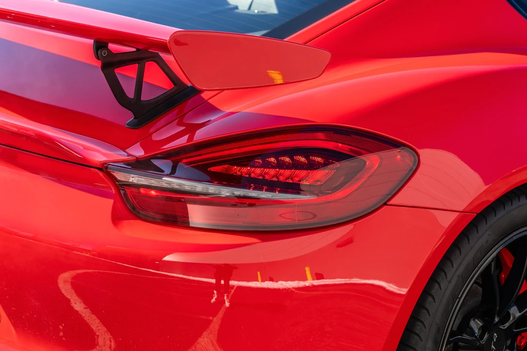 2016 Porsche 981 Cayman GT4 - Image 22 of 31