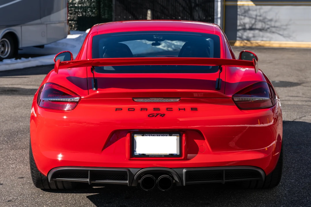 2016 Porsche 981 Cayman GT4 - Image 5 of 31