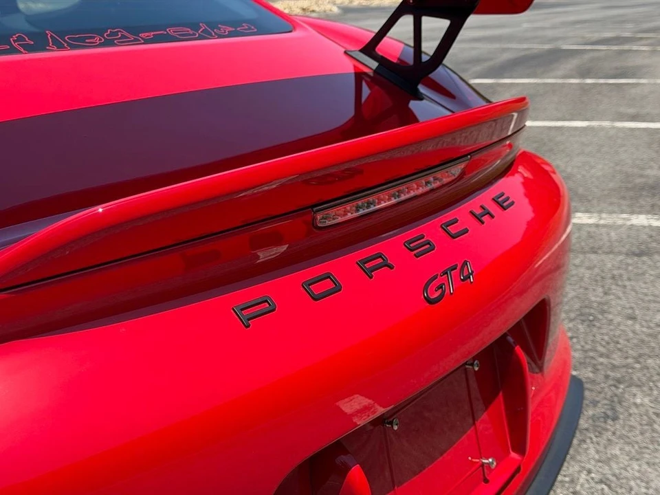 2016 Porsche 981 Cayman GT4 - Image 15 of 27
