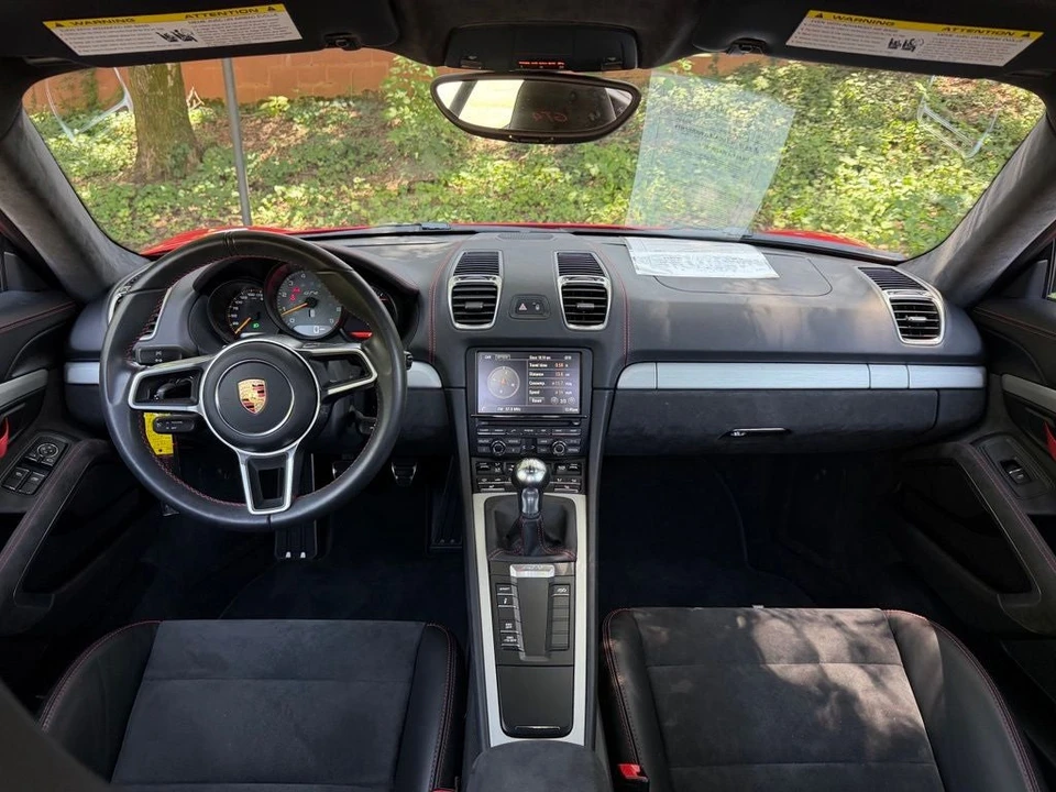2016 Porsche 981 Cayman GT4 - Image 16 of 27