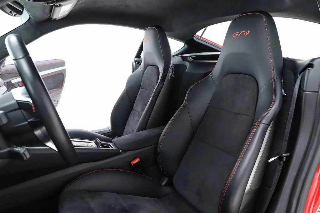 2016 Porsche 981 Cayman GT4 - Image 5 of 5