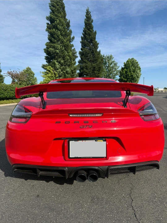 2016 Porsche 981 Cayman GT4 - Image 11 of 31
