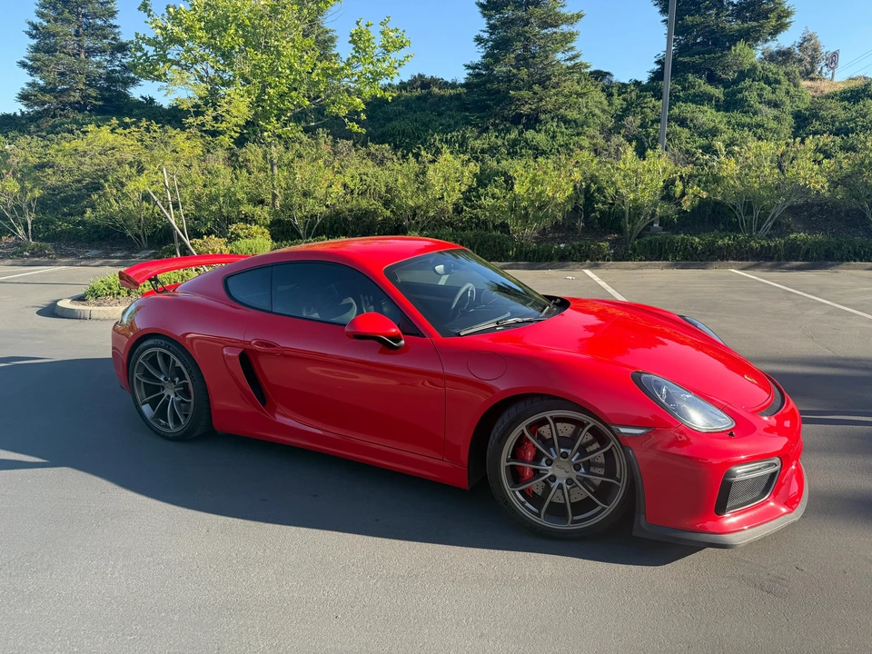 2016 Porsche 981 Cayman GT4 - Image 15 of 31