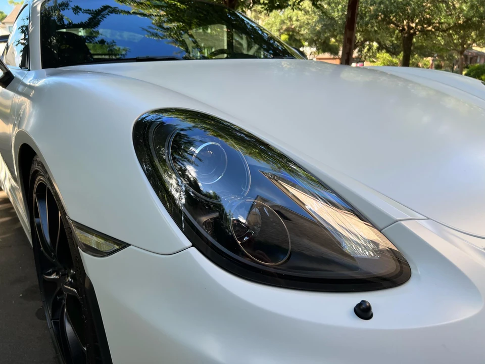 2016 Porsche 981 Cayman GT4 - Image 18 of 31