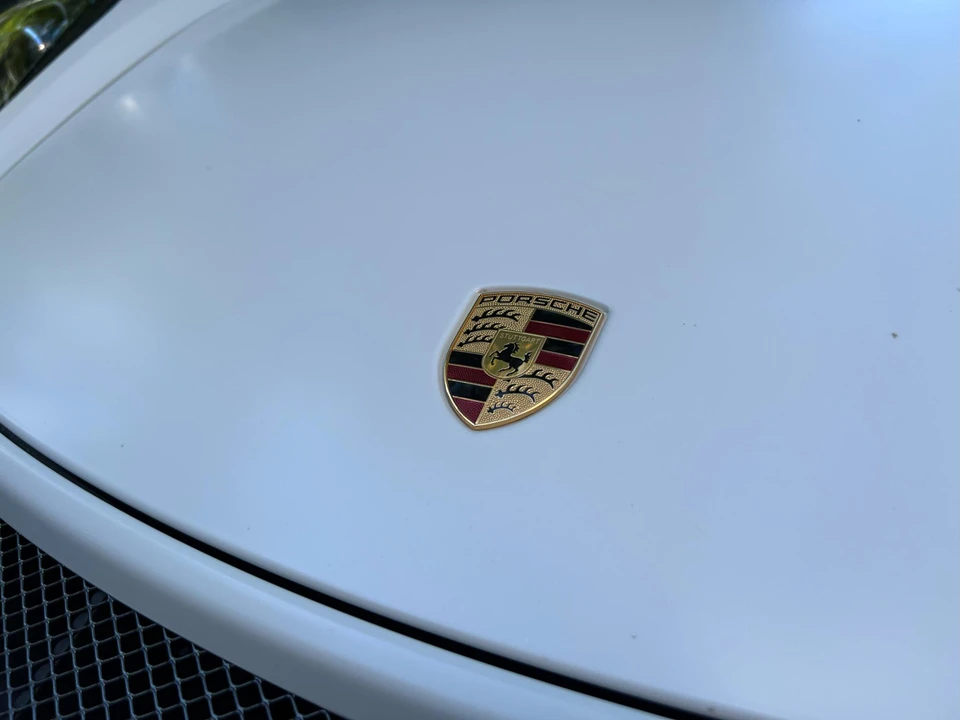 2016 Porsche 981 Cayman GT4 - Image 21 of 31