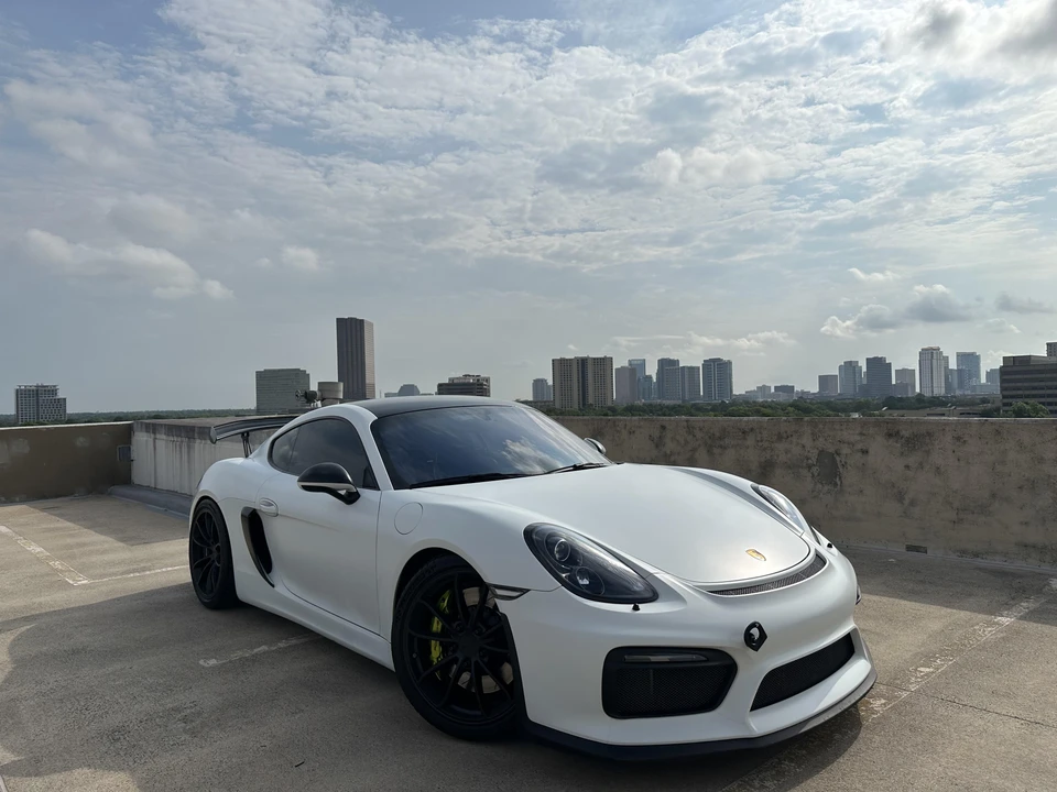 2016 Porsche 981 Cayman GT4 - Image 16 of 31