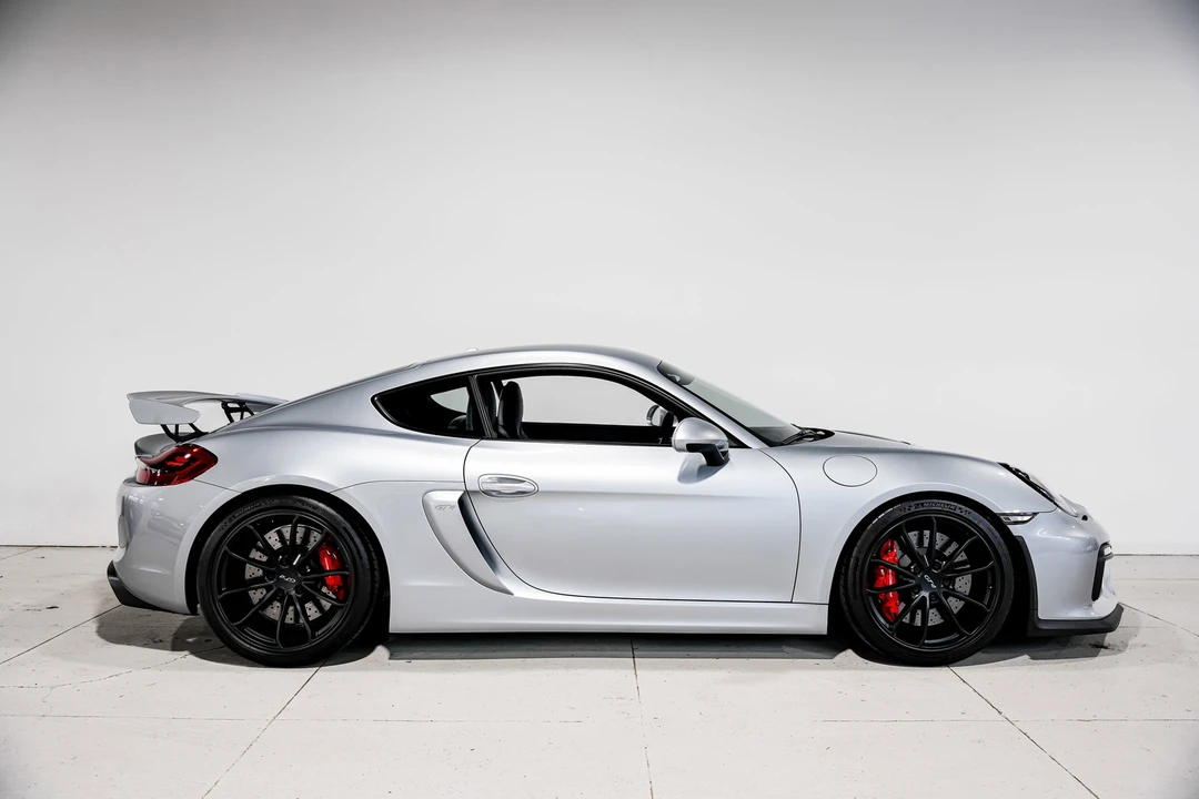 2016 Porsche 981 Cayman GT4 - Image 3 of 21
