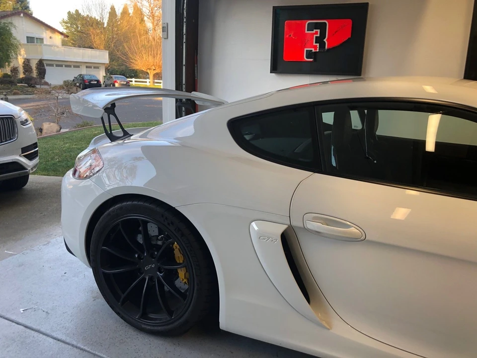 2016 Porsche 981 Cayman GT4 - Image 6 of 11
