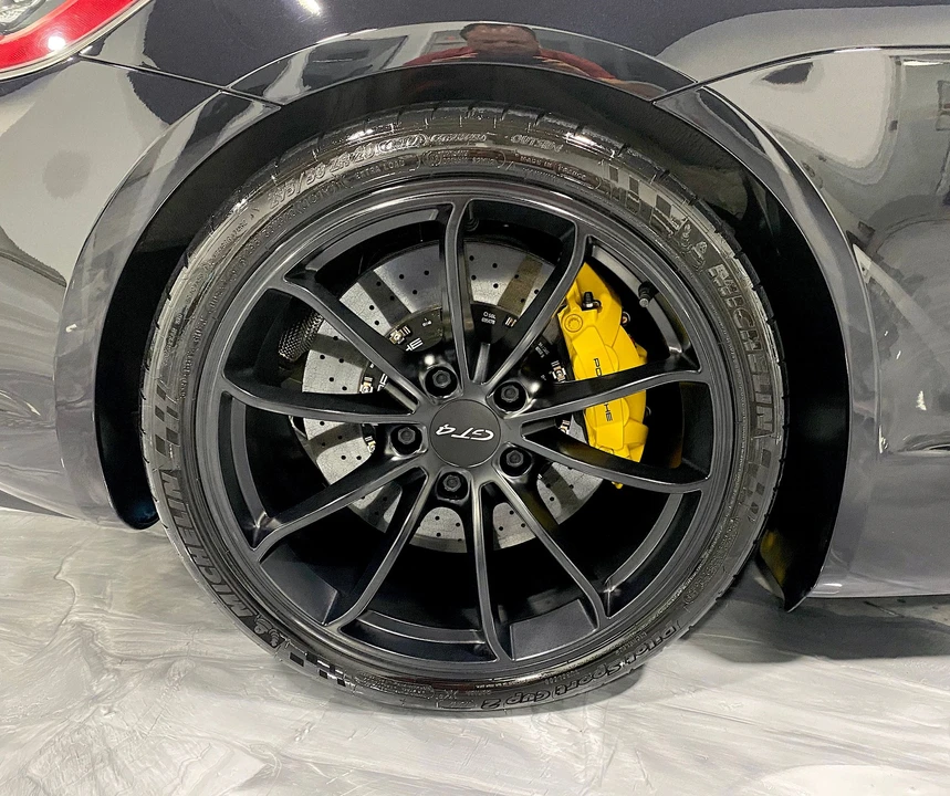 2016 Porsche 981 Cayman GT4 - Image 19 of 22