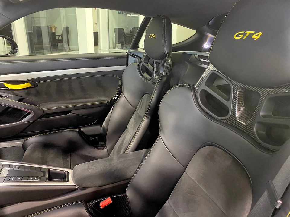 2016 Porsche 981 Cayman GT4 - Image 14 of 22