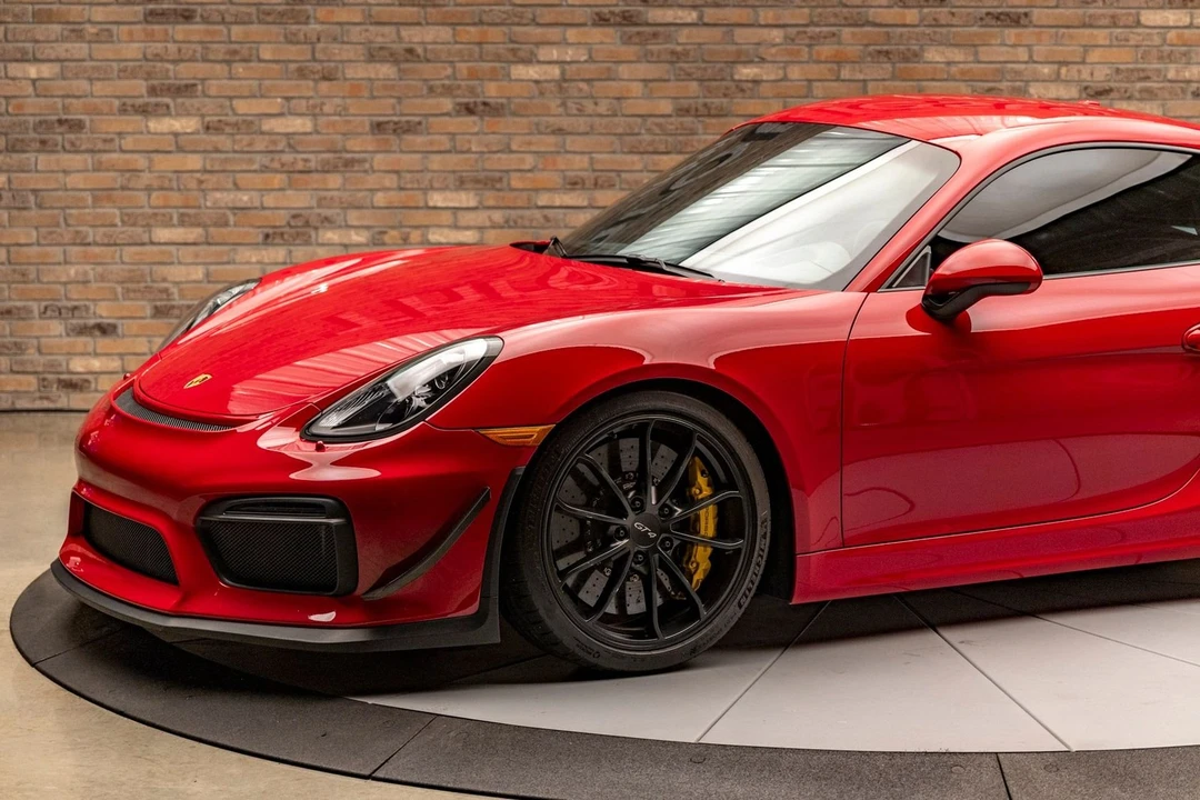 2016 Porsche 981 Cayman GT4 - Image 7 of 24