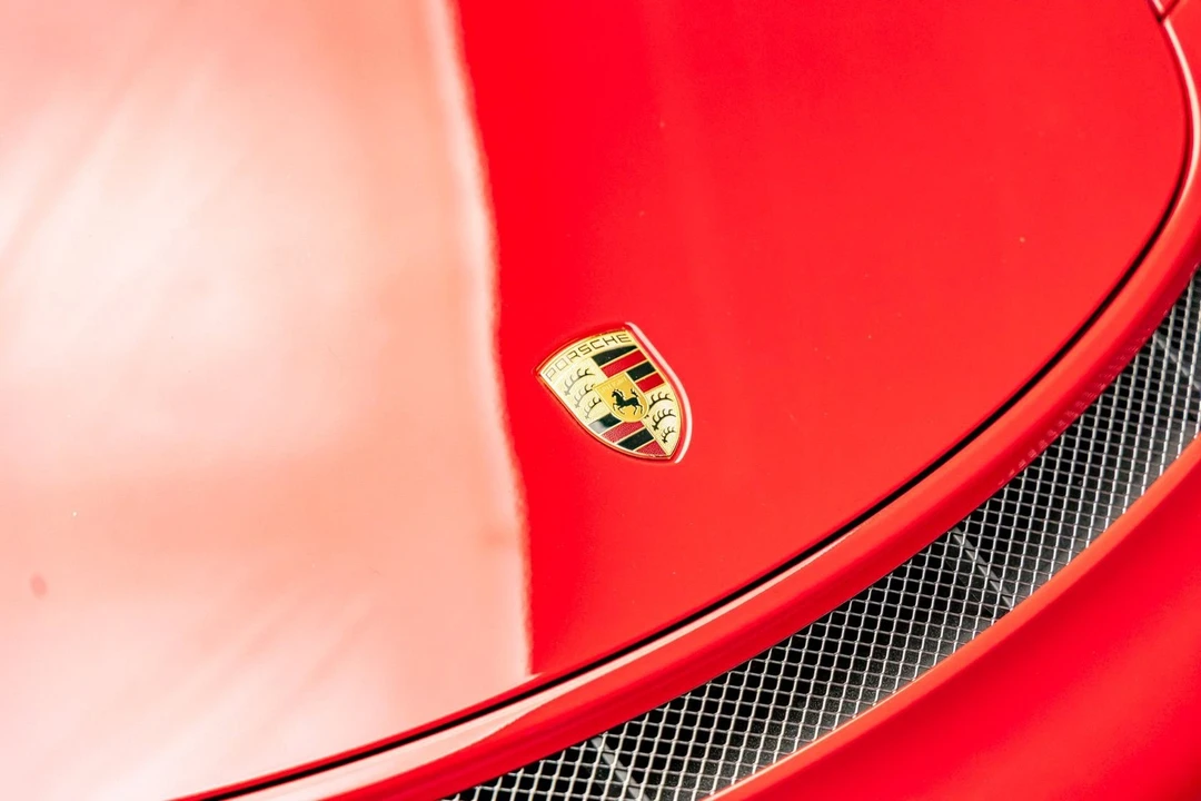2016 Porsche 981 Cayman GT4 - Image 17 of 24