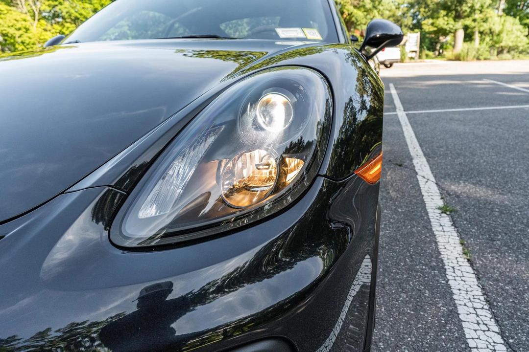 2016 Porsche 981 Cayman - Image 19 of 31