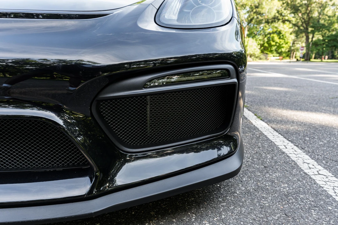 2016 Porsche 981 Cayman - Image 18 of 31