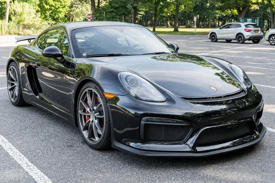 2016 Porsche Cayman GT4