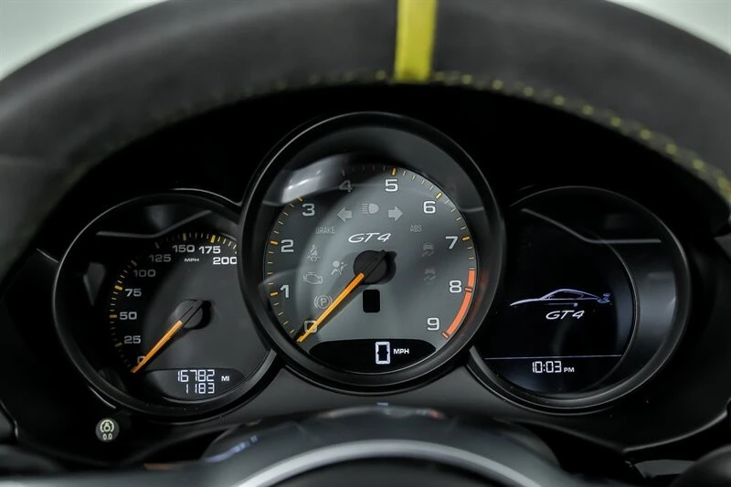 2016 Porsche 981 Cayman GT4 - Image 21 of 31