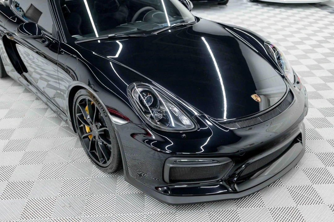 2016 Porsche 981 Cayman GT4 - Image 15 of 31