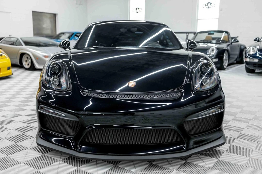 2016 Porsche 981 Cayman GT4 - Image 4 of 31