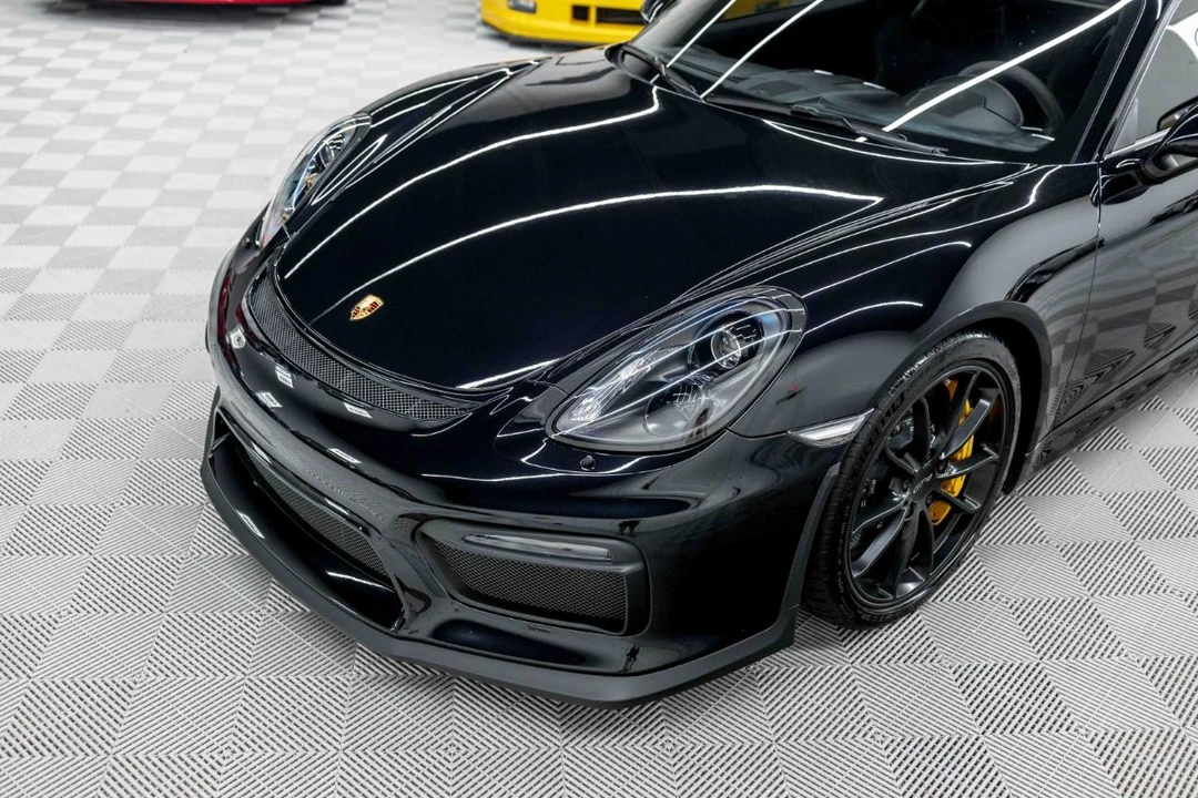 2016 Porsche 981 Cayman GT4 - Image 11 of 31
