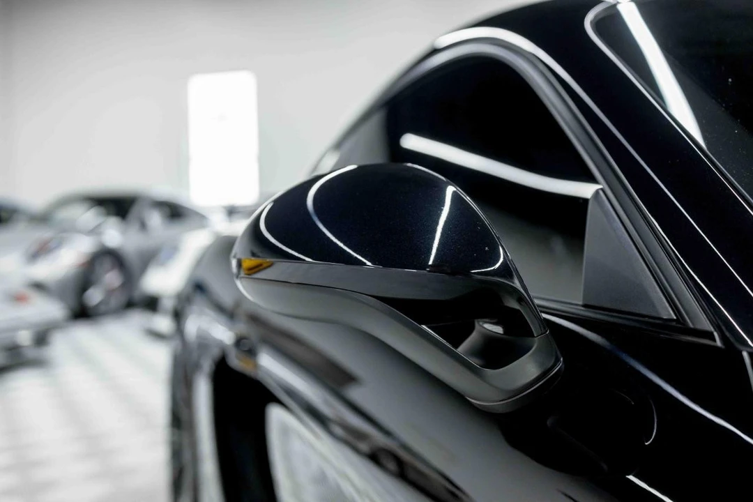 2016 Porsche 981 Cayman GT4 - Image 17 of 31