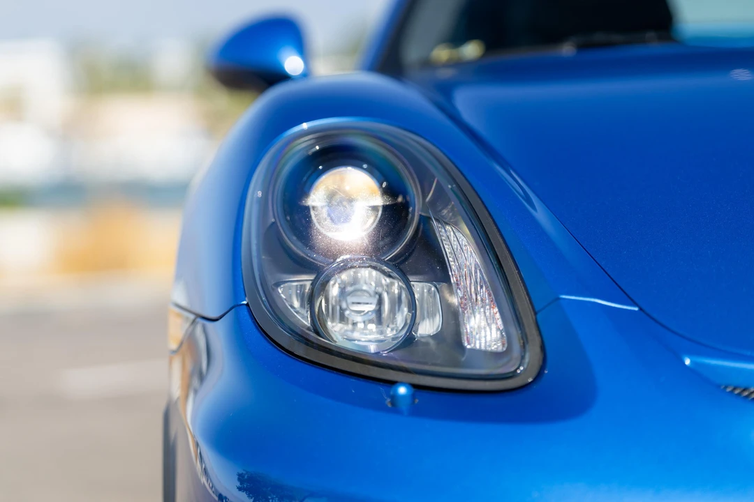 2016 Porsche 981 Cayman GT4 - Image 12 of 31