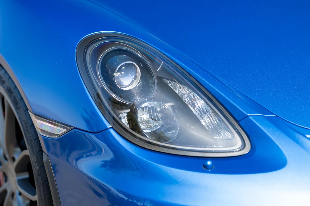 2016 Porsche 981 Cayman GT4 - Image 14 of 31
