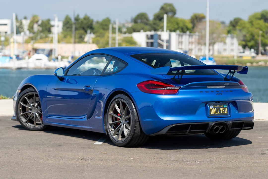 2016 Porsche 981 Cayman GT4 - Image 4 of 31