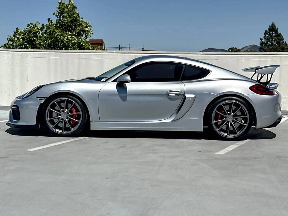 2016 Porsche 981 Cayman GT4 - Image 2 of 5
