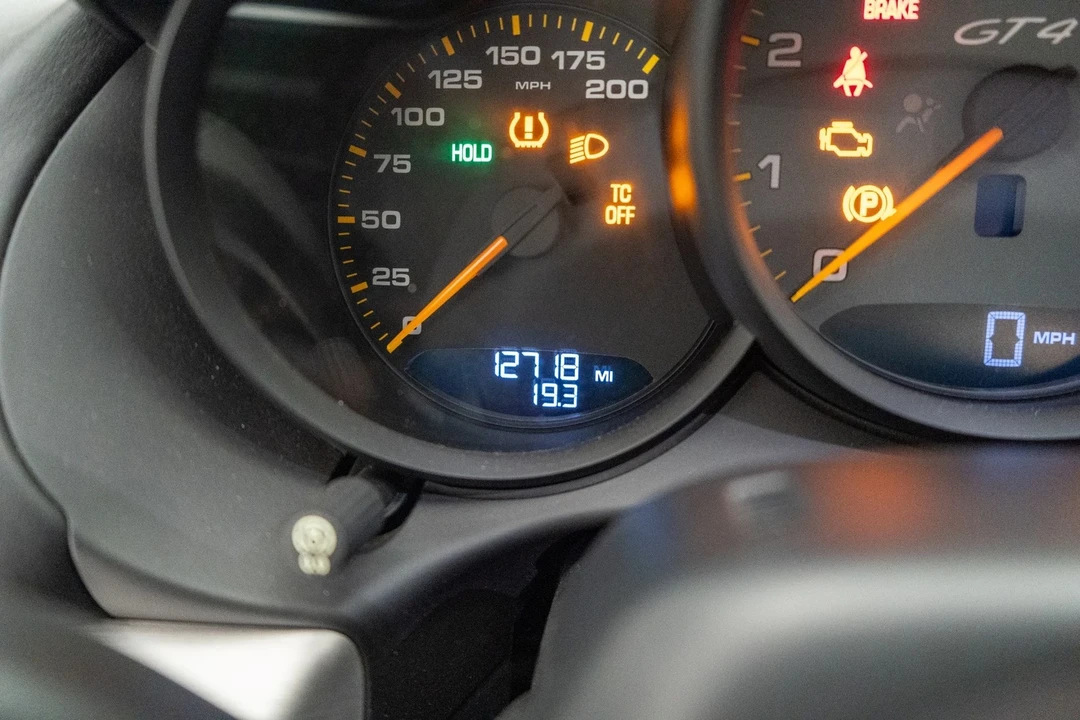 2016 Porsche 981 Cayman GT4 - Image 21 of 21