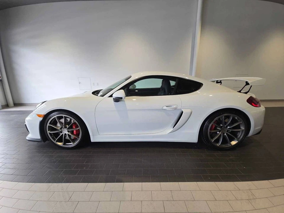 2016 Porsche 981 Cayman GT4 - Image 2 of 5