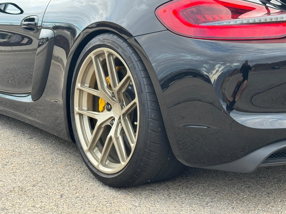 2016 Porsche 981 Cayman GT4 - Image 31 of 31