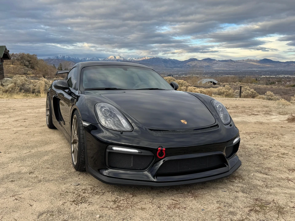 2016 Porsche 981 Cayman GT4 - Image 15 of 31