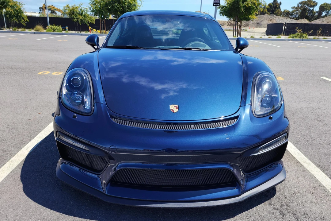 2016 Porsche 981 Cayman GT4 - Image 2 of 31