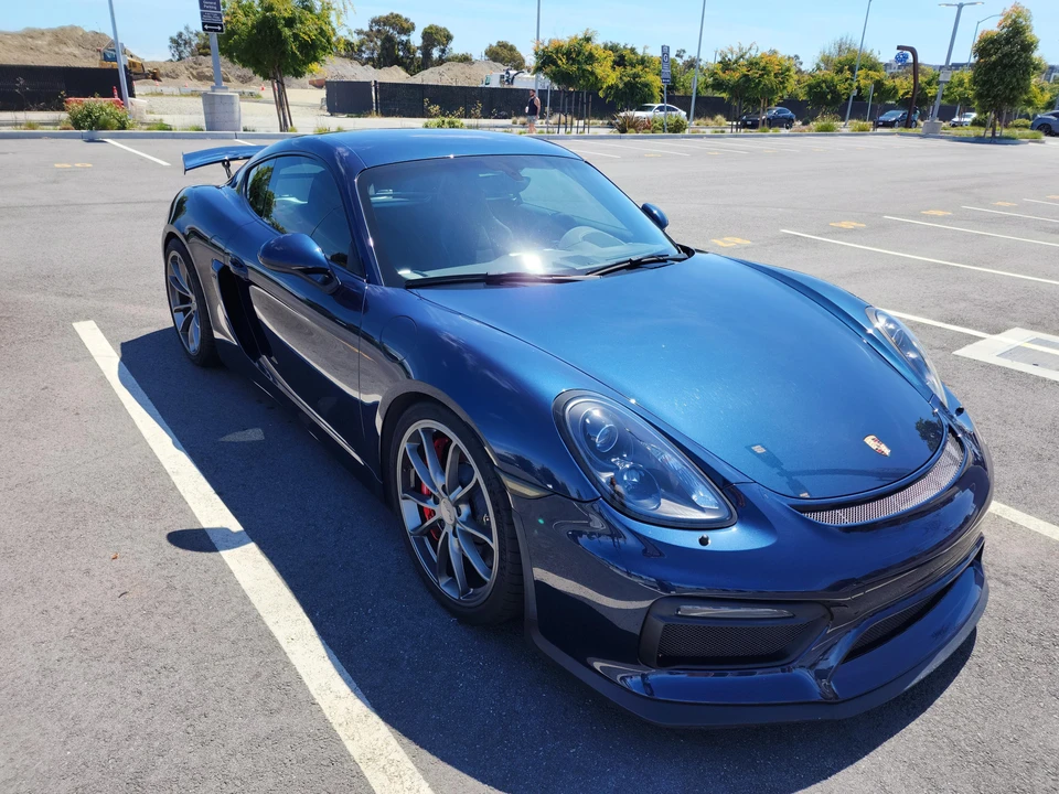 2016 Porsche 981 Cayman GT4 - Image 22 of 31