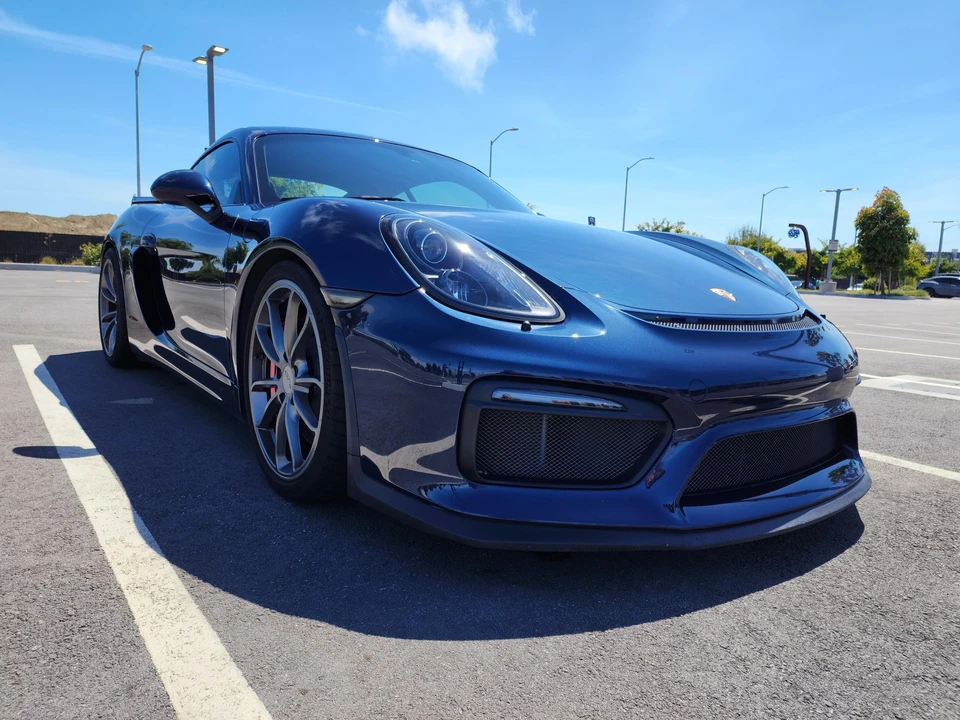 2016 Porsche 981 Cayman GT4 - Image 23 of 31