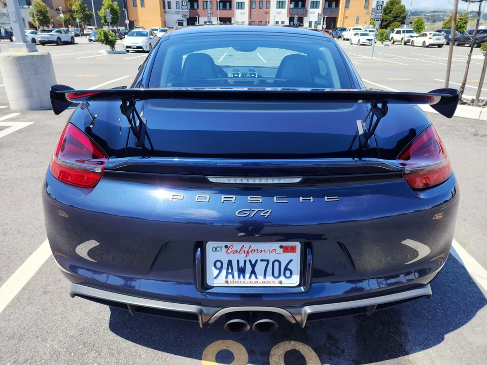2016 Porsche 981 Cayman GT4 - Image 18 of 31