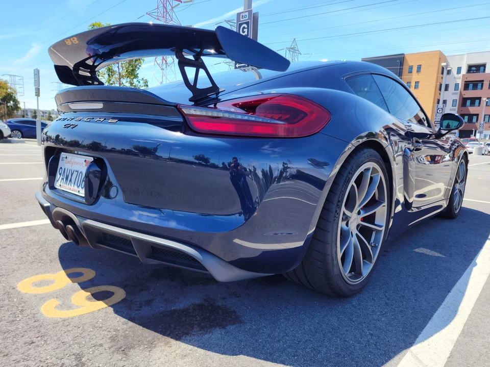 2016 Porsche 981 Cayman GT4 - Image 20 of 31