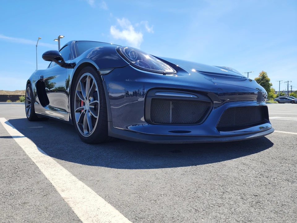 2016 Porsche 981 Cayman GT4 - Image 24 of 31