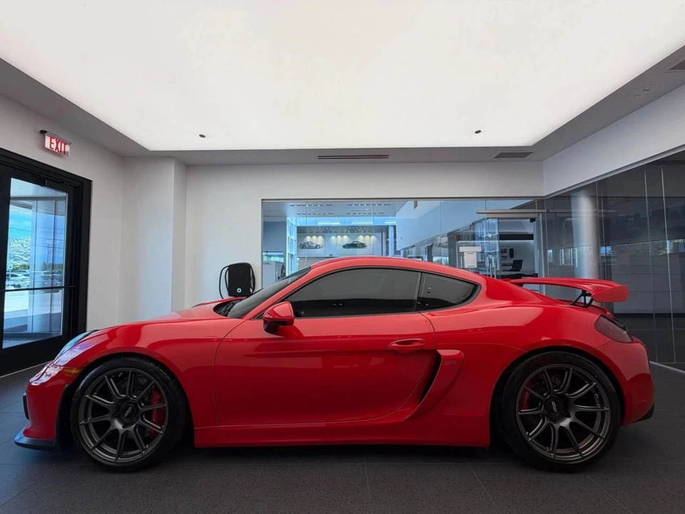 2016 Porsche 981 Cayman GT4 - Image 2 of 5