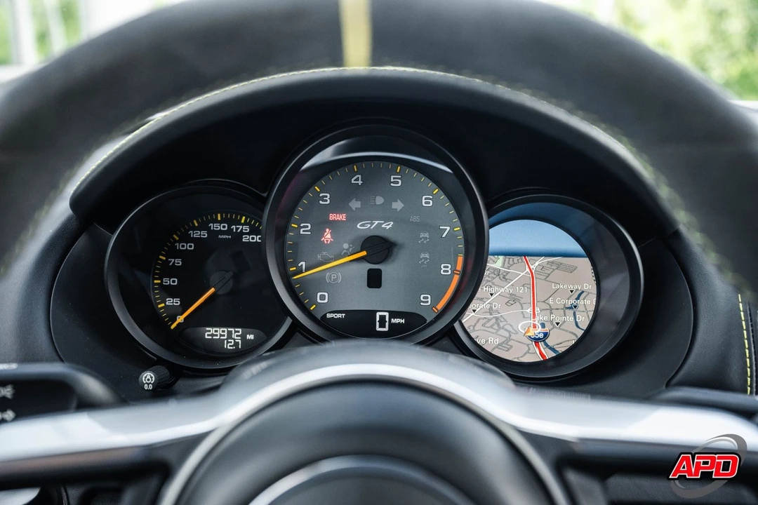 2016 Porsche 981 Cayman GT4 - Image 10 of 12