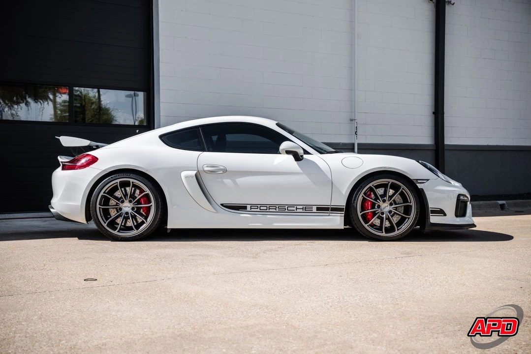 2016 Porsche 981 Cayman GT4 - Image 12 of 12