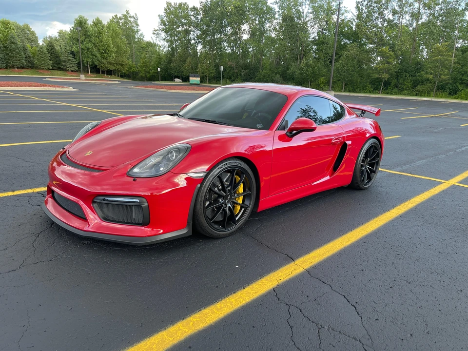 2016 Porsche 981 Cayman GT4 - Image 12 of 31