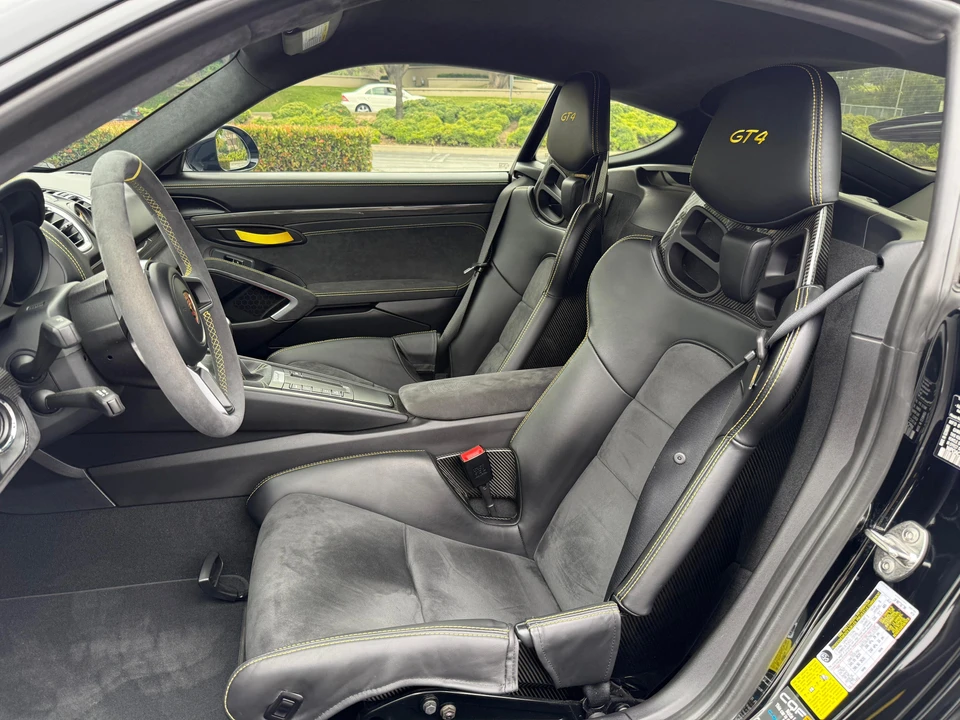 2016 Porsche 981 Cayman GT4 - Image 31 of 31