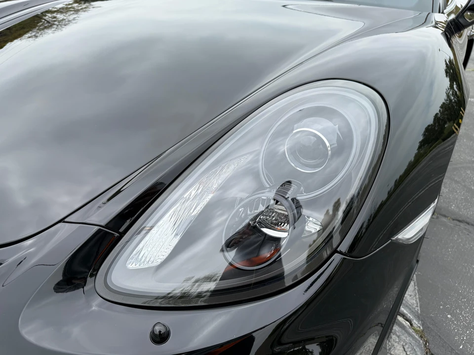 2016 Porsche 981 Cayman GT4 - Image 13 of 31