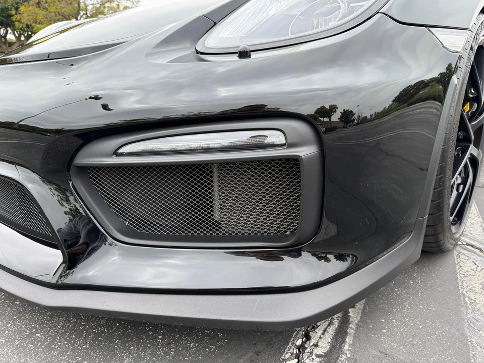 2016 Porsche 981 Cayman GT4 - Image 14 of 31