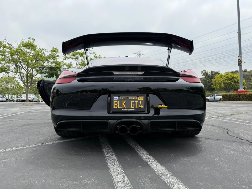 2016 Porsche 981 Cayman GT4 - Image 7 of 31